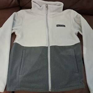 Columbia Gray and White Fleece Sweatshirt